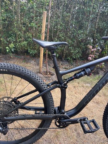 Použité Specialized Epic EVO Comp 2022 2022 Mountainbike — obrázek 3 z 16