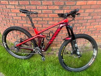 Używany Canyon Strive CF 7.0 2019 2019 MTB