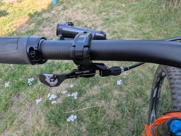 Used Ibis Cycles Custom Shimano Deore XT 2022 Mountainbike, Light Gray — image 5 of 11