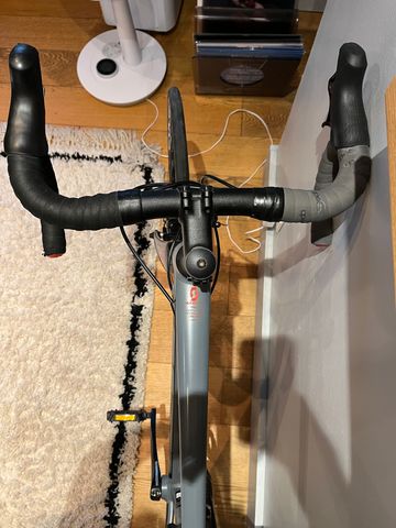 Scott Speedster Shimano 105 2018 Road & Gravel usato, Grigio chiaro — immagine 4 di 7