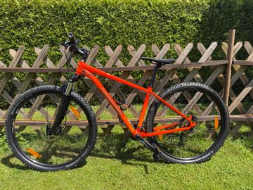 Tweedehands Cannondale Trail Shimano CUES 2024 Mountainbike — afbeelding 2 van 4