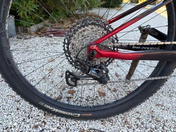 Używany Lee Cougan Crossfire 428 Full XT 2023 2023 Mountainbike — zdjęcie 7 z 8