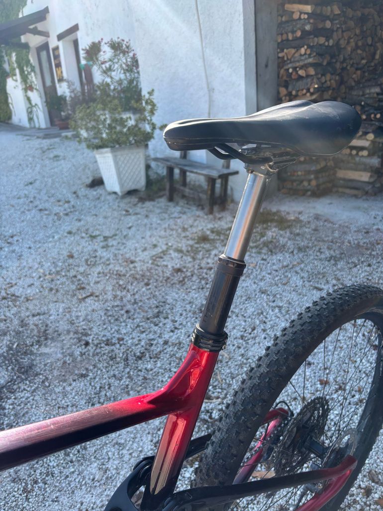 Używany Lee Cougan Crossfire 428 Full XT 2023 2023 Mountainbike — zdjęcie 5 z 8