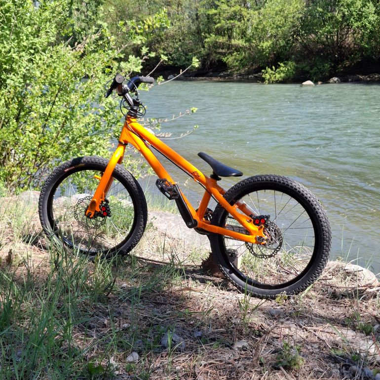 Used Inspired Custom 2018 Urban, Orange — image 2 of 6