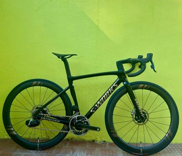 Used Specialized Tarmac SRAM Red 2024 Road & Gravel