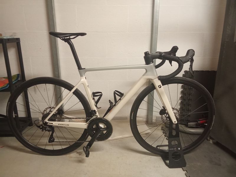 Used Focus IZALCO MAX 8.7 2024 2024 Road & Gravel