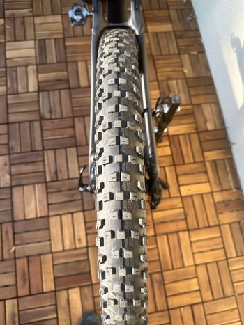 Used Trek Slash 8 2019 2019 Mountainbike, Black, 29 — image 10 of 17