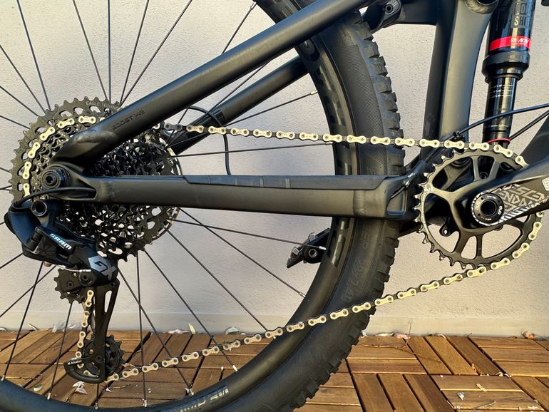 Used Trek Slash 8 2019 2019 Mountainbike, Black, 29 — image 3 of 17