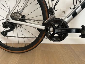 Brugt Trek Émonda SL 6 2024 2024 Road & Gravel — billede 3 af 7