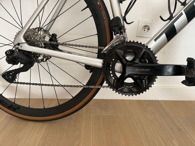 Brugt Trek Émonda SL 6 2024 2024 Road & Gravel — billede 3 af 7