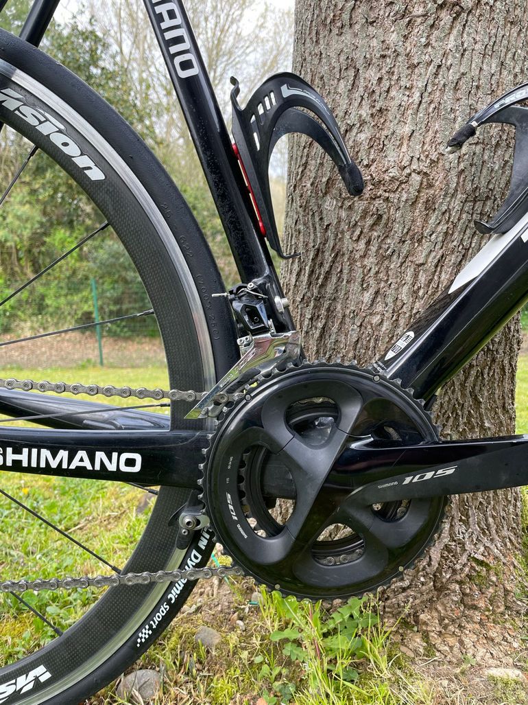 Used Trek Madone Shimano Ultegra 2014 Road & Gravel, White — image 2 of 5