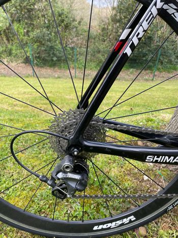 Used Trek Madone Shimano Ultegra 2014 Road & Gravel, White — image 3 of 5