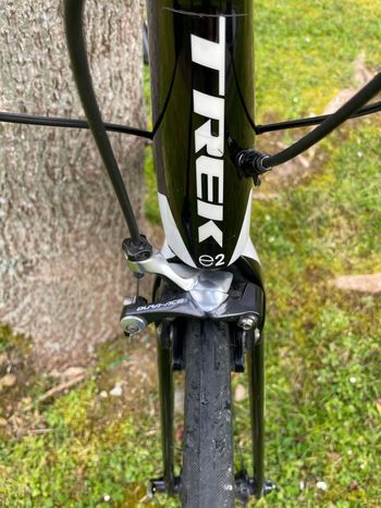 Used Trek Madone Shimano Ultegra 2014 Road & Gravel, White — image 4 of 5