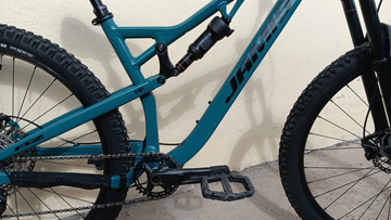 Used Jamis FAULTLINE A2 2024 2024 Mountainbike, Blue, 29 — image 2 of 10