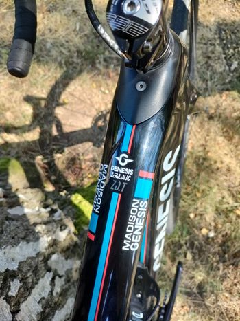 Tweedehands Genesis Custom Shimano Ultegra Di2 2021 Road & Gravel — afbeelding 9 van 10