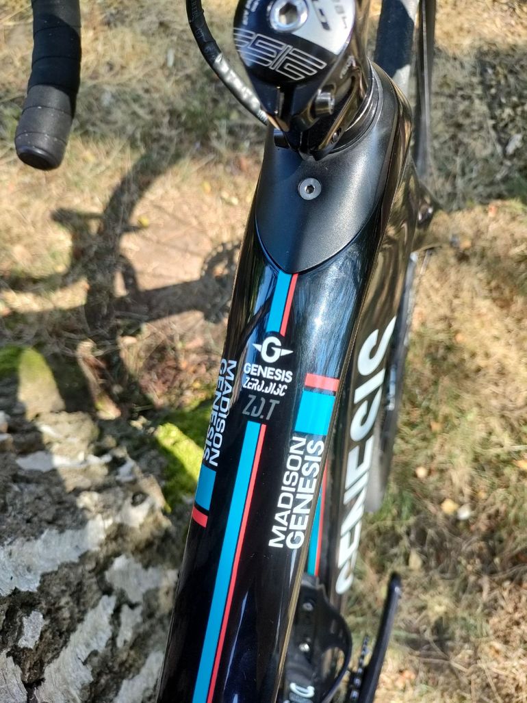 Tweedehands Genesis Custom Shimano Ultegra Di2 2021 Road & Gravel — afbeelding 9 van 10