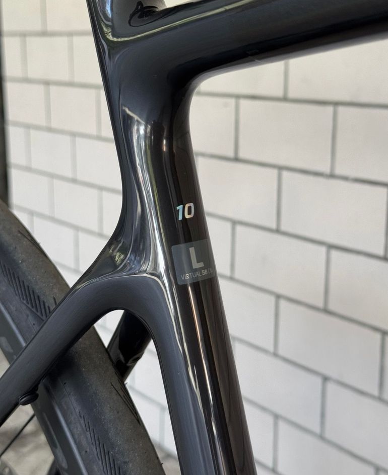 Gebrauchtes Scott Addict 10 2025 2025 Road & Gravel, Schwarz — Bild 6 von 9