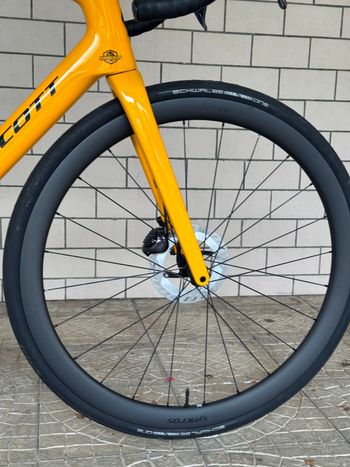 Used Scott Addict 20 2026 2026 Road & Gravel, Orange — image 6 of 11