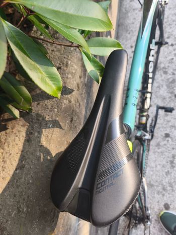 Used Bianchi 928 Other Campagnolo 2015 Road & Gravel, Black — image 6 of 7