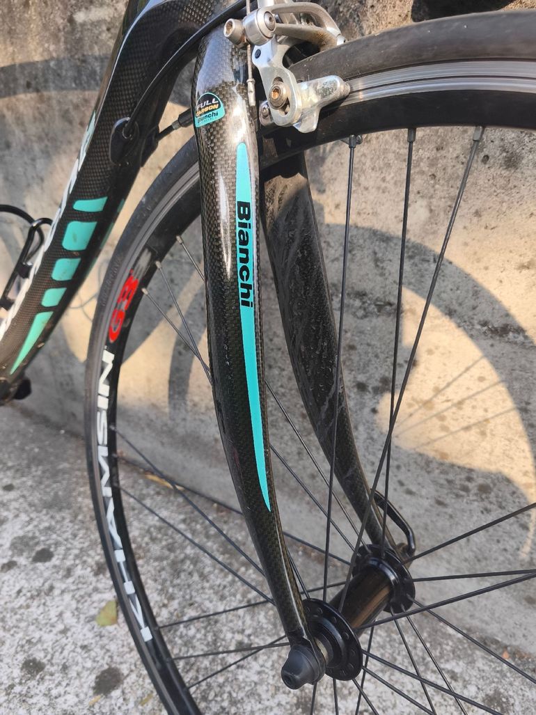 Used Bianchi 928 Other Campagnolo 2015 Road & Gravel, Black — image 5 of 7