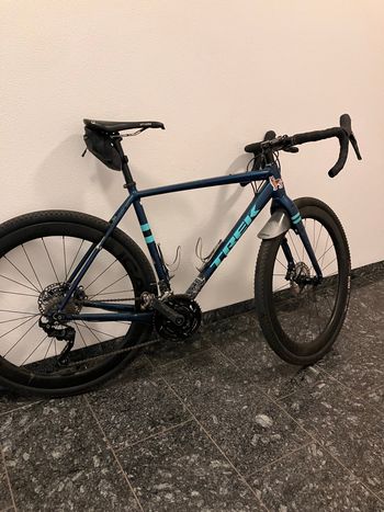 Used Trek Checkpoint ALR 5 2022 2022 Road & Gravel