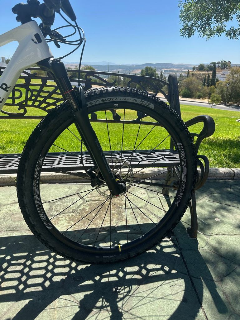 ROCKRIDER Mountainbike SRAM GX Eagle 2023 Mountainbike d'occasion — image 5 sur 11
