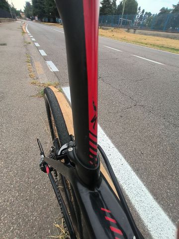 Specialized Venge SRAM Rival 2017 Road & Gravel usato, Nero — immagine 14 di 14
