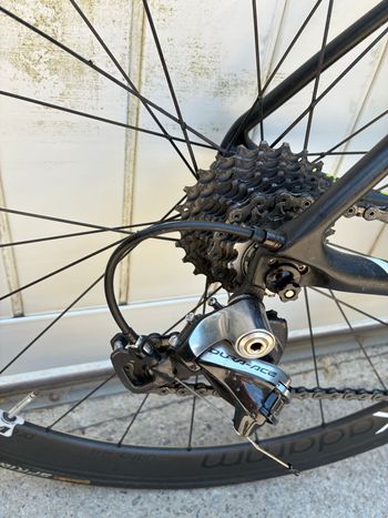 Used Giant TCR Advanced Pro 1 2017 2017 Road & Gravel, Black — image 4 of 8