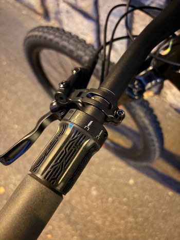 Gebrauchtes ROCKRIDER Custom SRAM GX Eagle AXS 2025 Mountainbike, Schwarz — Bild 14 von 18