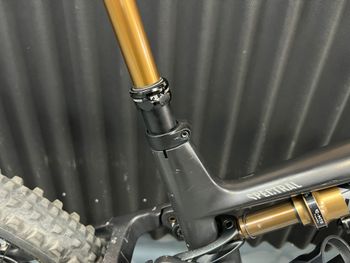 Gebrauchtes Canyon Spectral:ON CFR 2022 2022 Mountainbike, Schwarz, 29, 27.5 — Bild 4 von 19