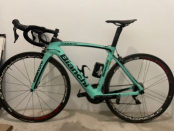 Używany Bianchi Oltre XR.4 Dura Ace Di2 2017 2017 Road & Gravel