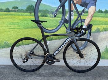 Použité Bianchi Oltre XR3 - Ultegra 2022 2022 Road & Gravel
