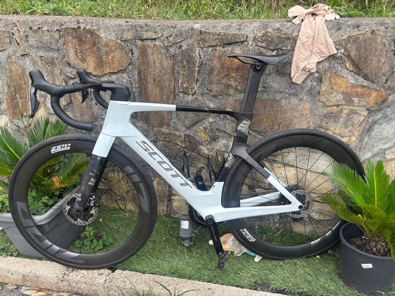 Scott Foil RC Pro 2026 2026 Road & Gravel usato, Bianco — immagine 4 di 5