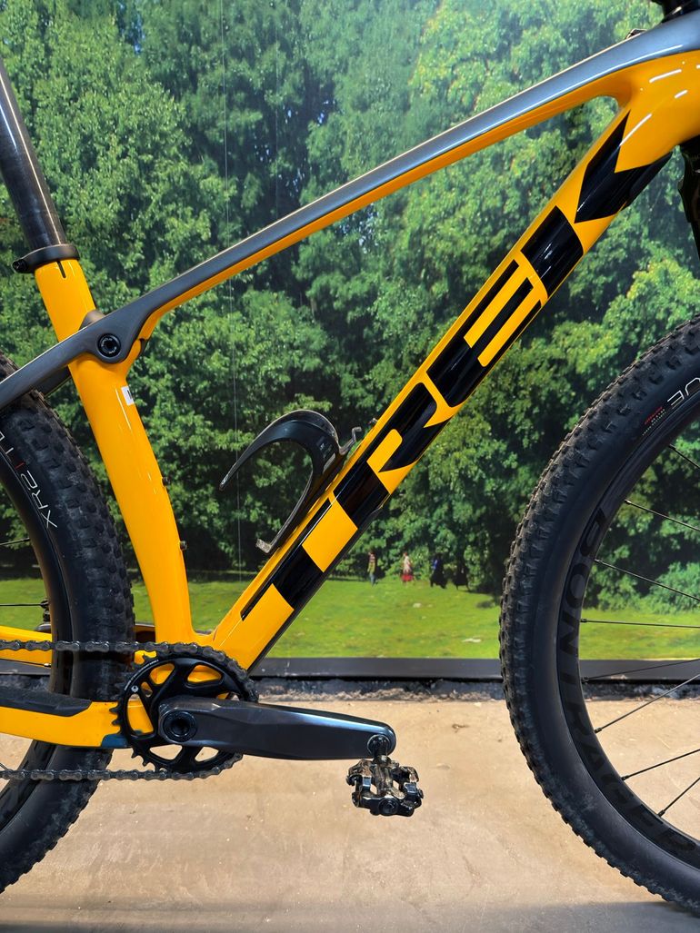 Trek Procaliber 9.7 2021 2021 Mountainbike usato, Arancione — immagine 3 di 9