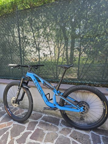Used Canyon Neuron CF 8 2022 2022 Mountainbike, Blue, 27.5, 29 — image 4 of 4