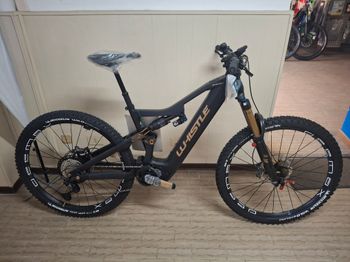 Used Whistle B Rush Rx 2024 Mountainbike, Black — image 2 of 3