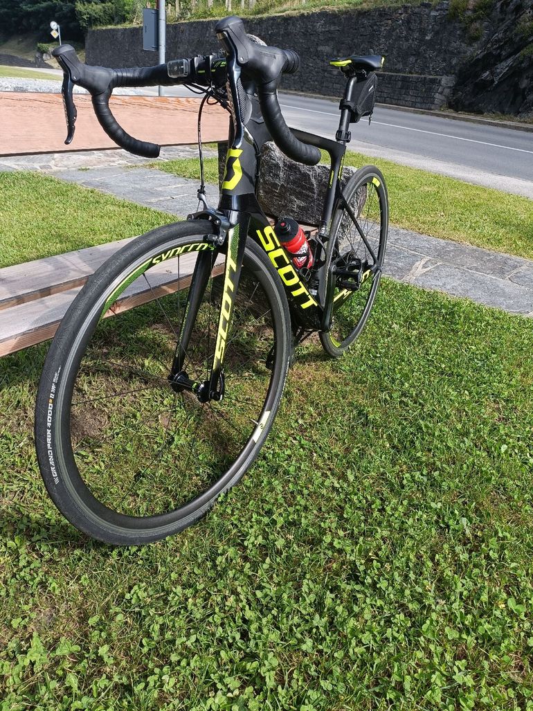 Käytetty Scott Foil 10 2017 2017 Road & Gravel — kuva 3 / 3