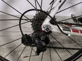 Gebrauchtes Trek Madone 2.1 H2 Compact 2015 2015 Road & Gravel, Weiß — Bild 4 von 10