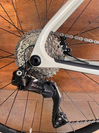 Cannondale Synapse Carbon 4 2026 2026 Road & Gravel usato, Grigio chiaro — immagine 6 di 14
