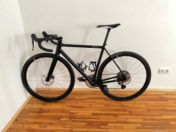 8Bar Kronprinz V4 2025 Road & Gravel usato, Nero — immagine 3 di 17