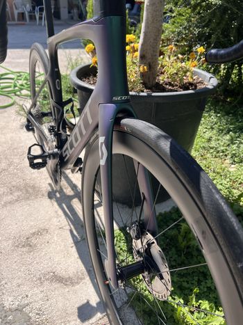 Tweedehands Scott Foil 30 2021 2021 Road & Gravel — afbeelding 12 van 19