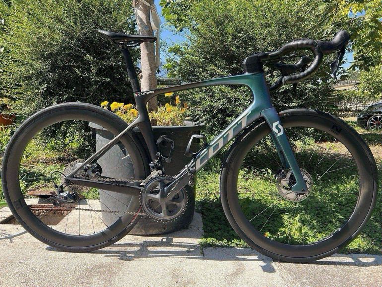 Tweedehands Scott Foil 30 2021 2021 Road & Gravel — afbeelding 14 van 19