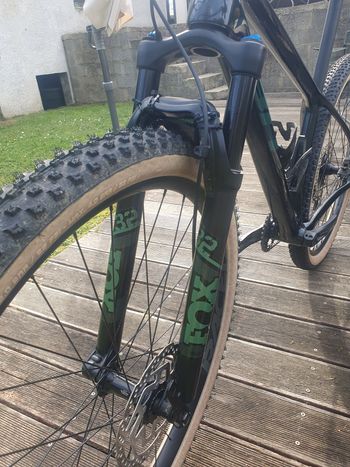 Gebrauchtes BH Bikes Ultimate 2024 Mountainbike, Schwarz — Bild 5 von 5
