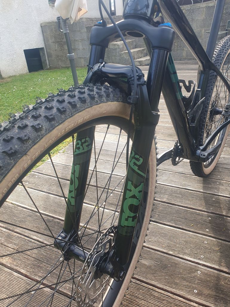 Gebrauchtes BH Bikes Ultimate 2024 Mountainbike, Schwarz — Bild 5 von 5