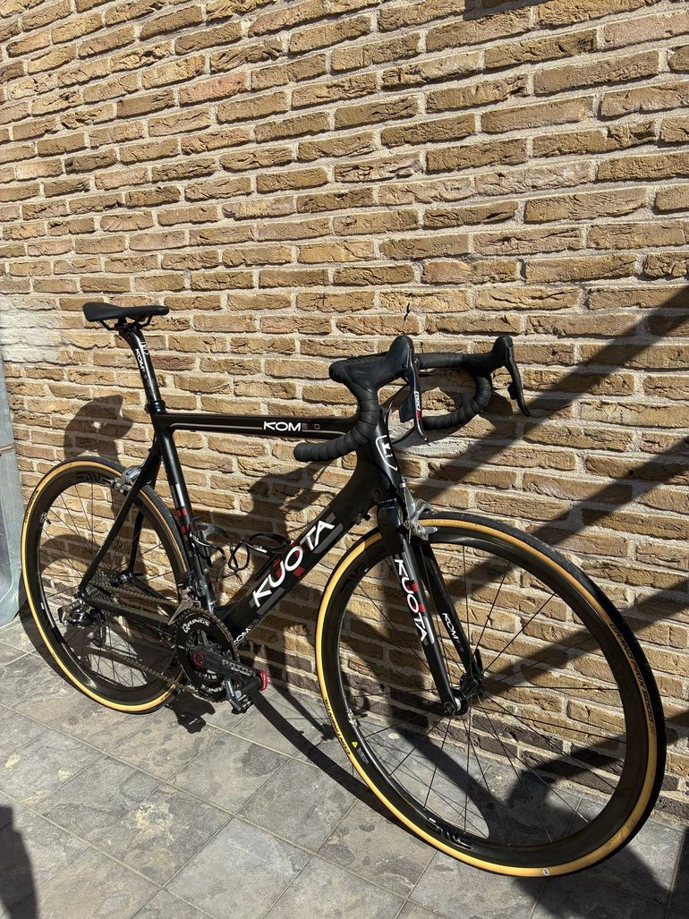 Used Kuota Kom SRAM Red eTap 2013 Road & Gravel, Black — image 2 of 15