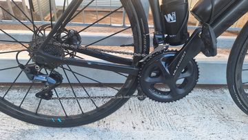 Canyon Ultimate CF SL 8 Disc 2021 2021 Road & Gravel usato, Nero — immagine 2 di 6