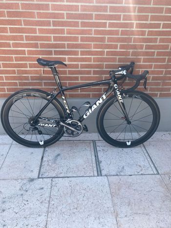 Used Giant Tcr advanced Shimano Dura Ace 2010 Road & Gravel
