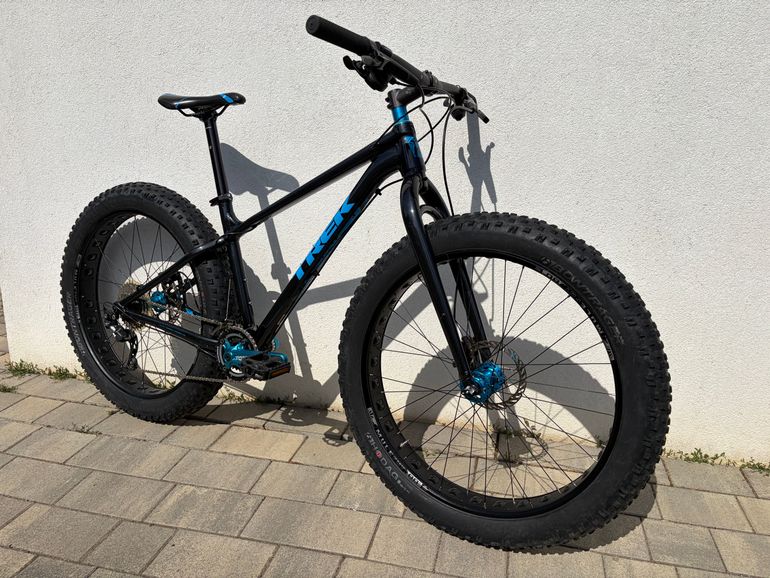 Trek Farley 6 2015 2015 Mountainbike usato, Nero — immagine 3 di 6