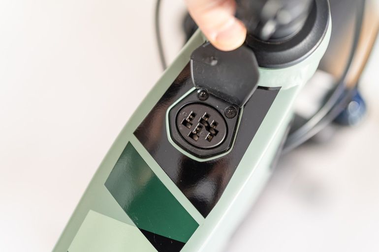 Used Focus Thron SRAM GX 2021 Mountainbike, Green — image 36 of 38