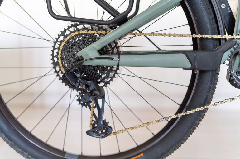 Used Focus Thron SRAM GX 2021 Mountainbike, Green — image 25 of 38